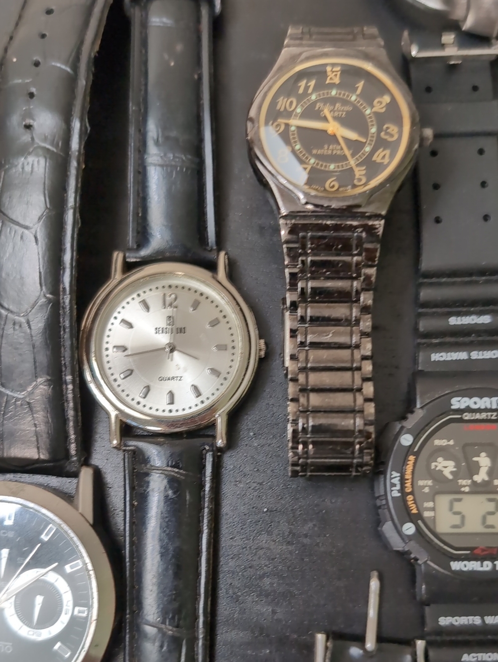 Watches 20 Assorted Lot In Assorted Conditions - Picture 3 of 11